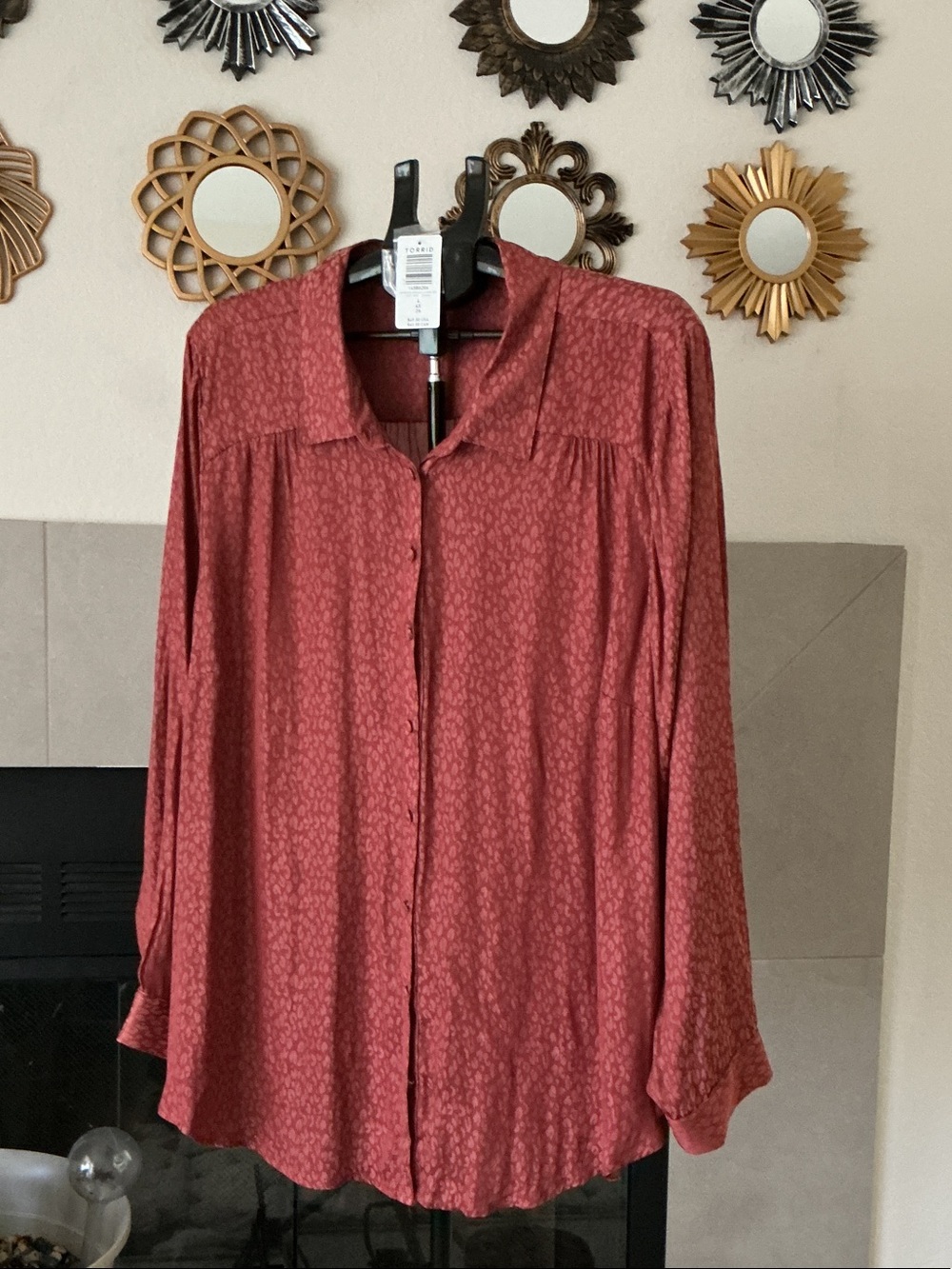 Torrid women’s Marsala long sleeve charm Jacquard
